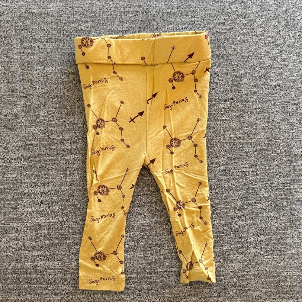 Kate Quinn Sagittarius Yellow Kids Leggings 3-6 Months